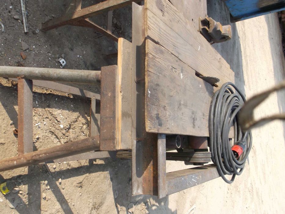 piła stołowa krajzega 3kw 2880/min z epoki prlu