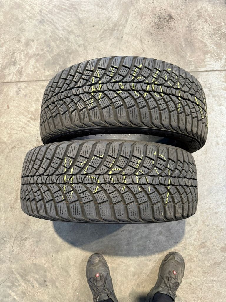 Kumho wintercraft wp71 225/50/17
