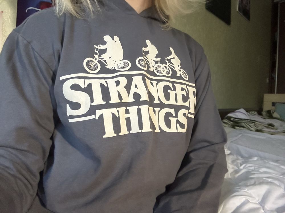 худі stranger things (чит.опис)