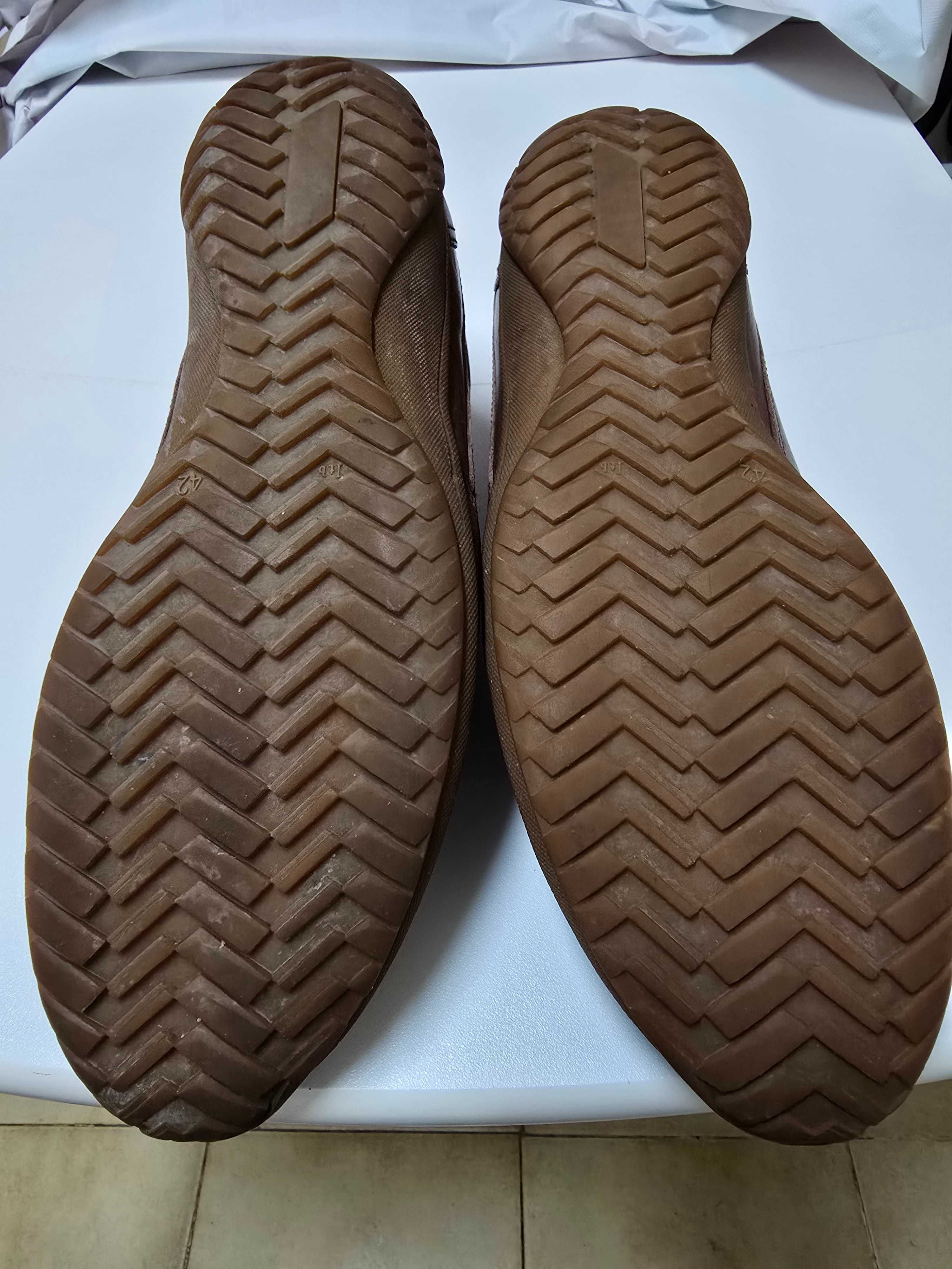 Sapatos Sacoor em Pele