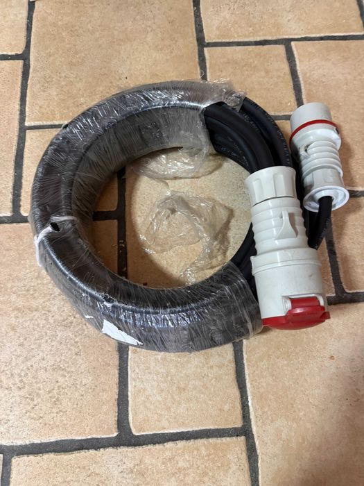 Extensão Trifásica nunca usada tem entre 20 e 25 metros