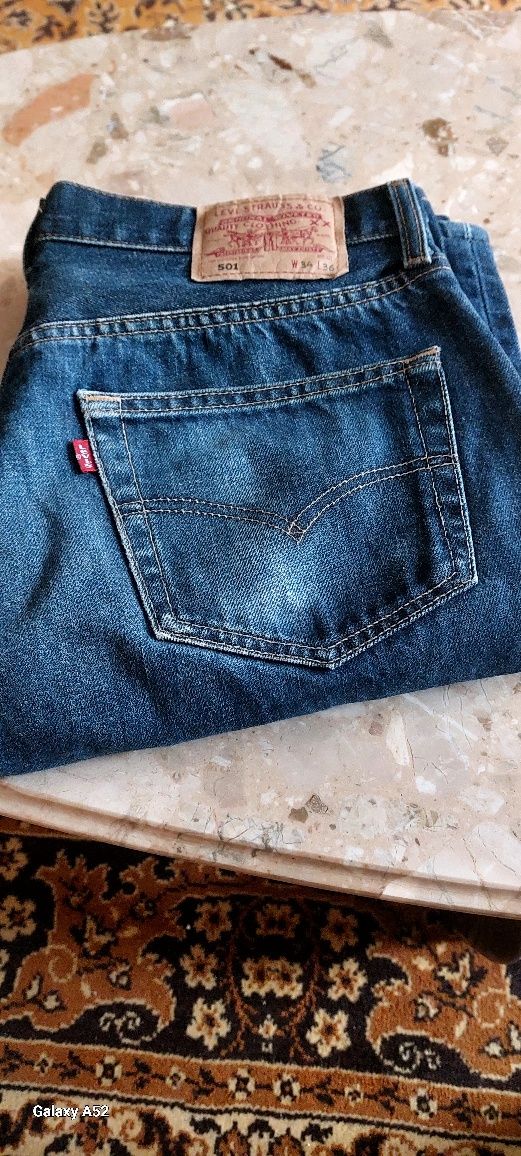 Продам свои фирменные джинсы LEVIS 501 винтаж начало 2000 х годов
