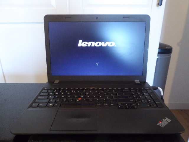 Laptop Lenovo Thinkpad E555