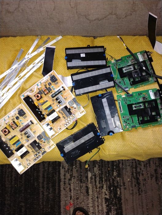 Elektronika do samsung tv 65 ue65au7192