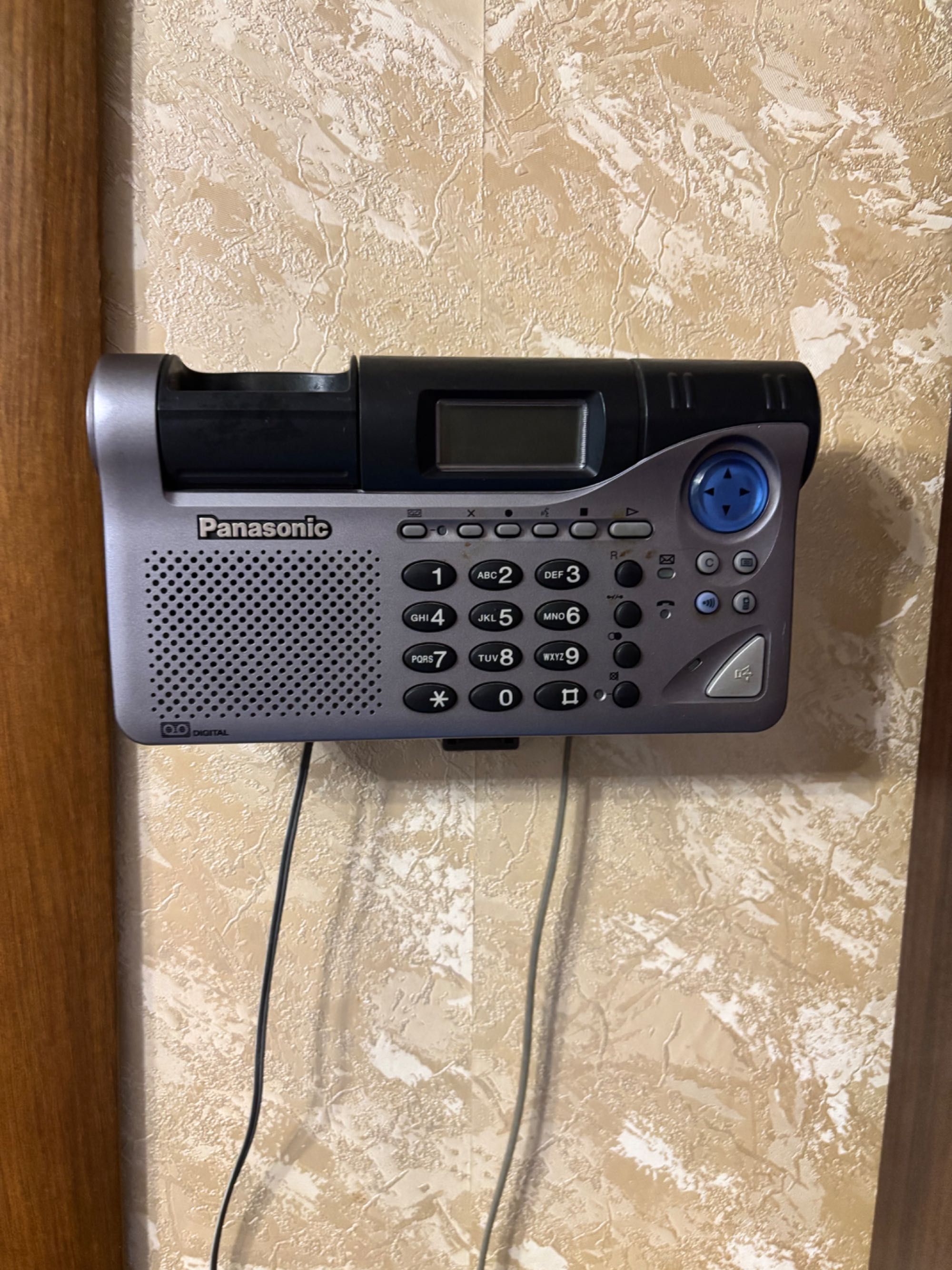 Стаціонарний телефон Panasonic