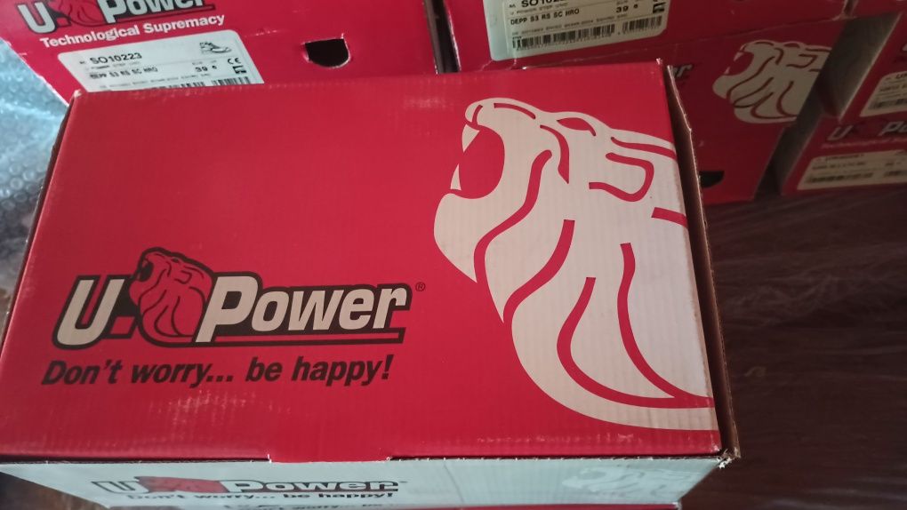 Професійне робоче Захисне взуття U-Power S3 SRC.