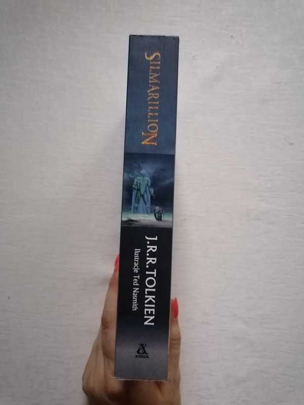 Silmarillion - J. R. R. Tolkien