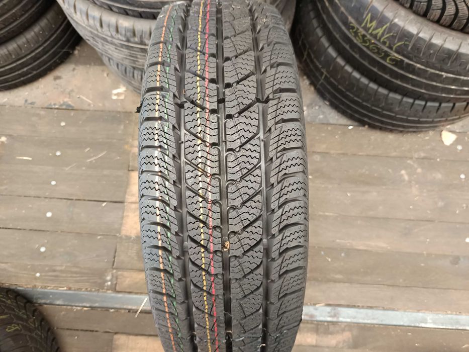 Opona zimowa 205/65r16C Semperit Van-Grip 3 Nowa