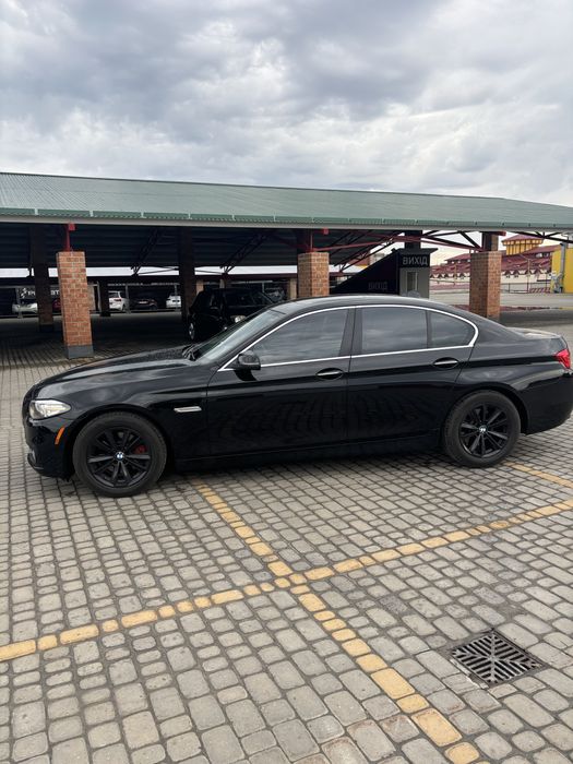 BMW 528i  Xdrive