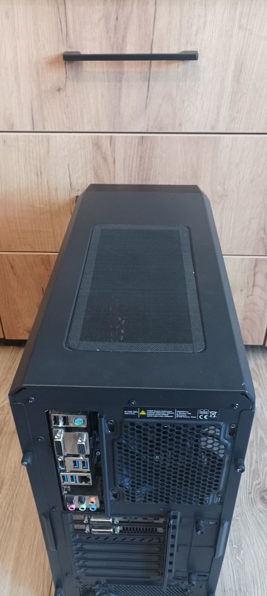 Komputer I5 6500 8gb ram Asus R7 260x