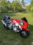 Honda CBR 900 RR