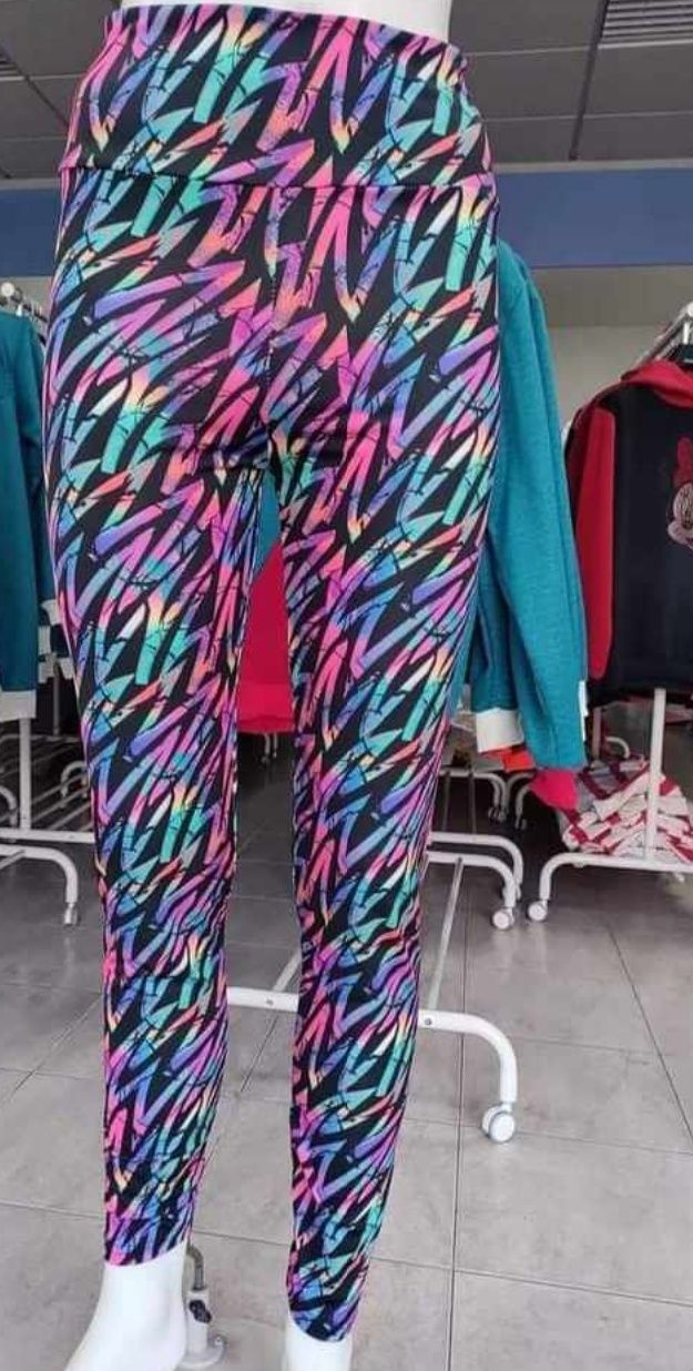 Leggings licra 4,50 Euros.                    Só para REVENDA