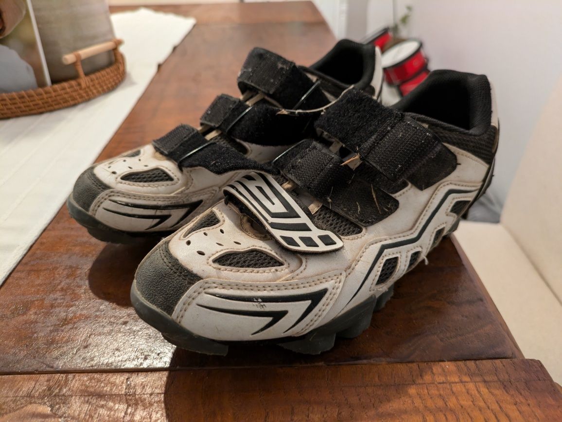 Sapatos BTT GES - T41