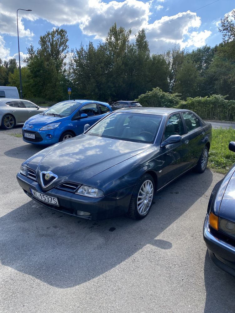 Alfa romeo 166 silnik 2,4 jtd turbo lampy zdrzak skrzynia przewod waz