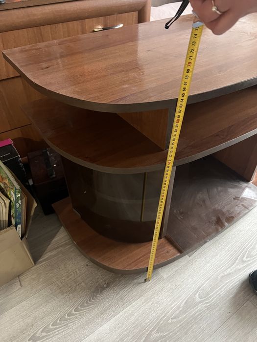 Підставка під телевізор