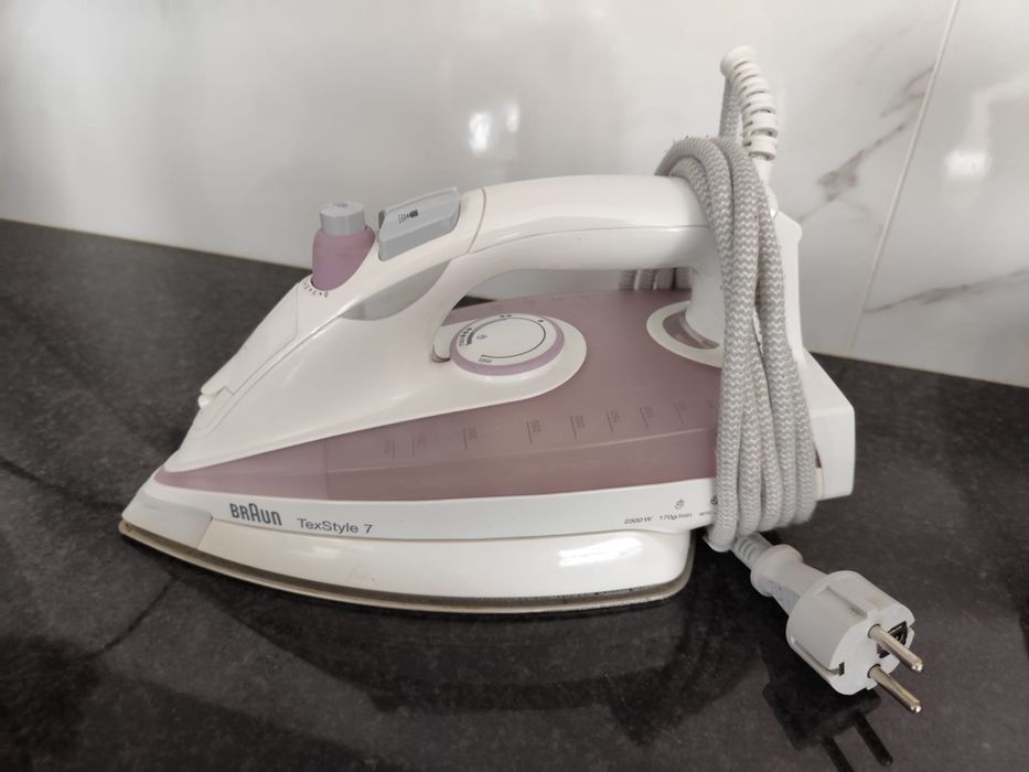 Ferro de engomar Braun TexStyle 7
