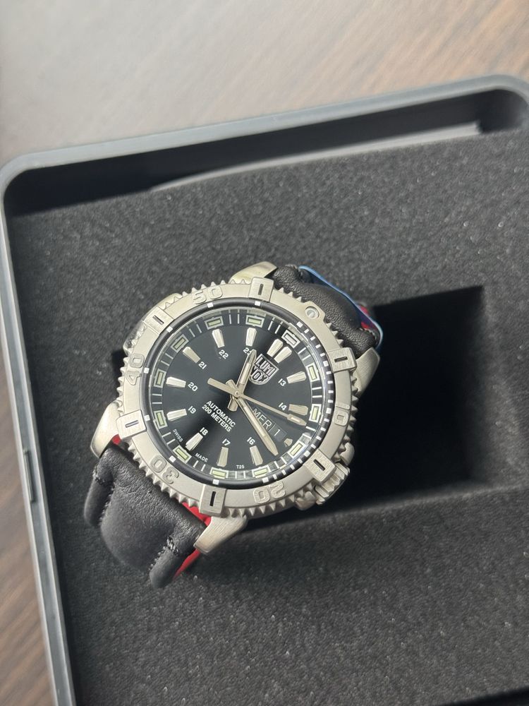 Мужские часы luminox XS.6501.NV