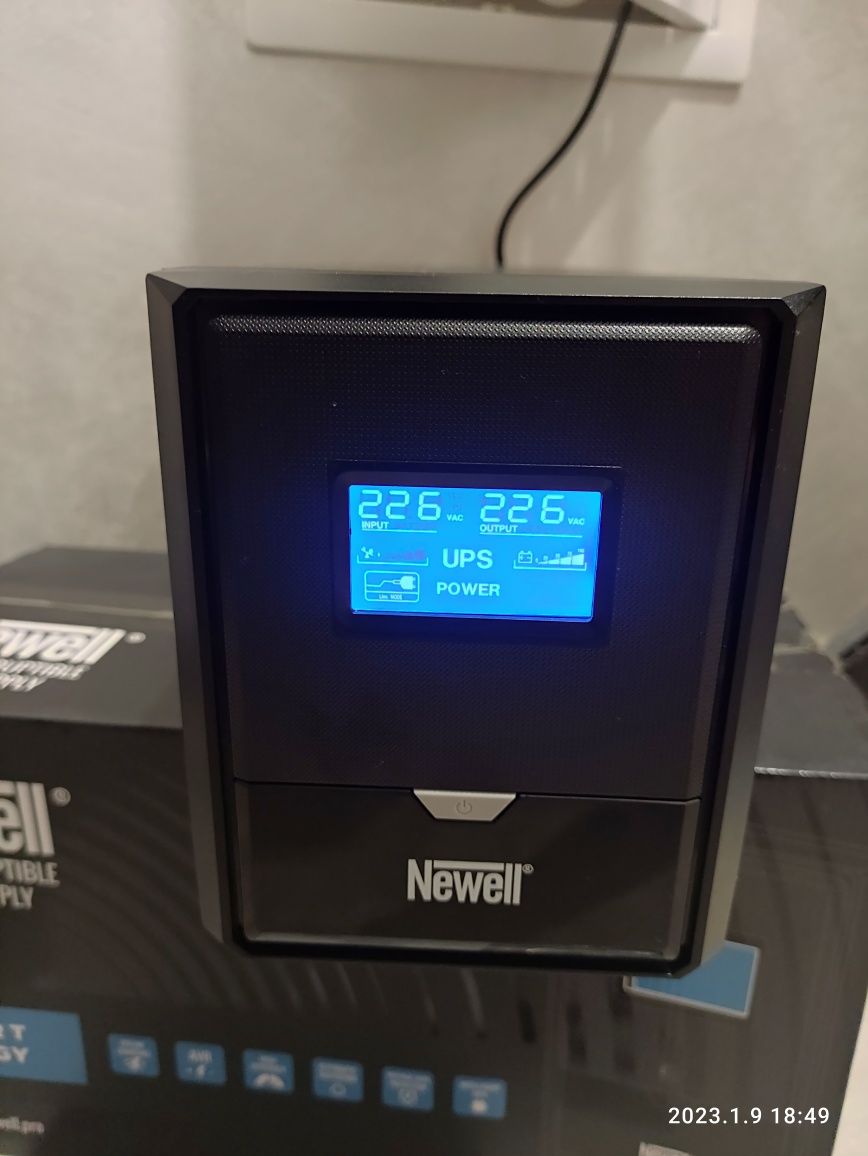 Джерело безперебійного живлення UPS Newell Thor U1000 600w