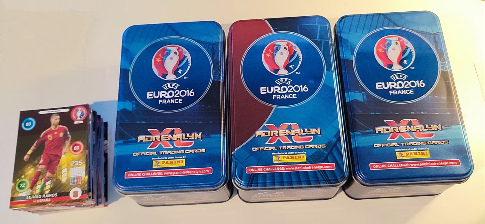 Trzy puszki na karty EURO 2016 + ok. 140 kart z tej edycji