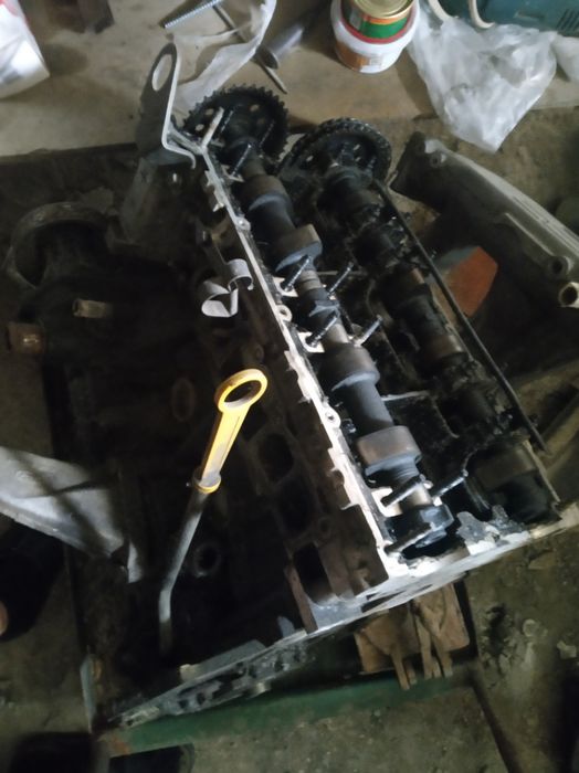 Двигатель форд сиера.