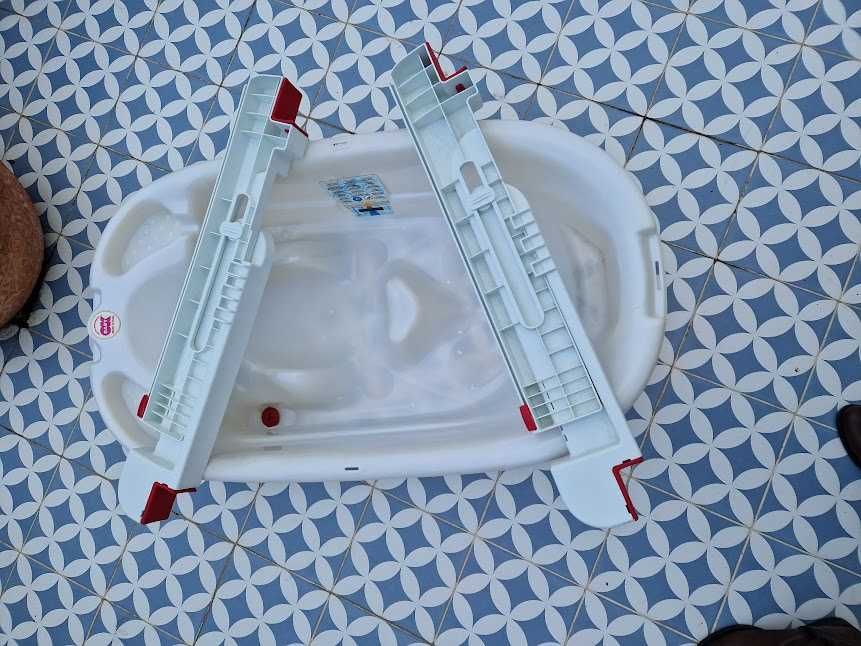 Banheira OK BABY Branca Onda Evolution com suporte para Banheira