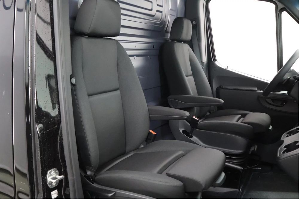 Чохли  б/у на Mercedes sprinter