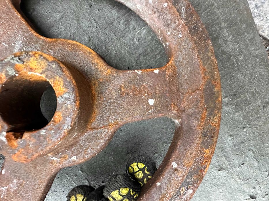 Хозяйственный шкив   НОВЫЙ