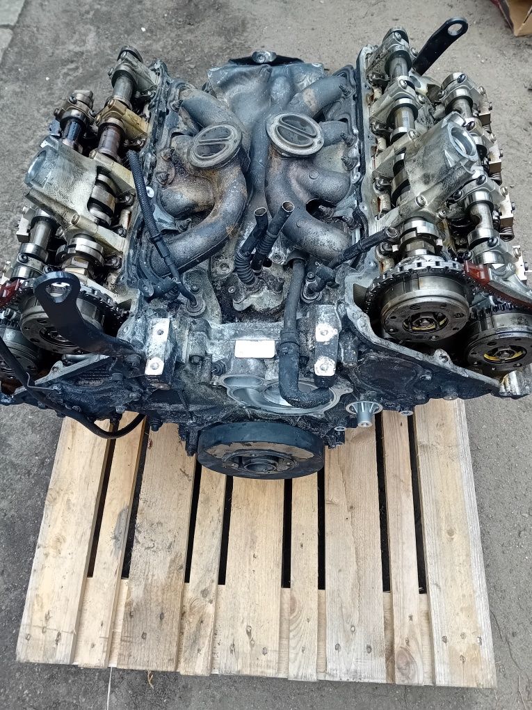 Silnik BMW 7.  4.4 N63B44D