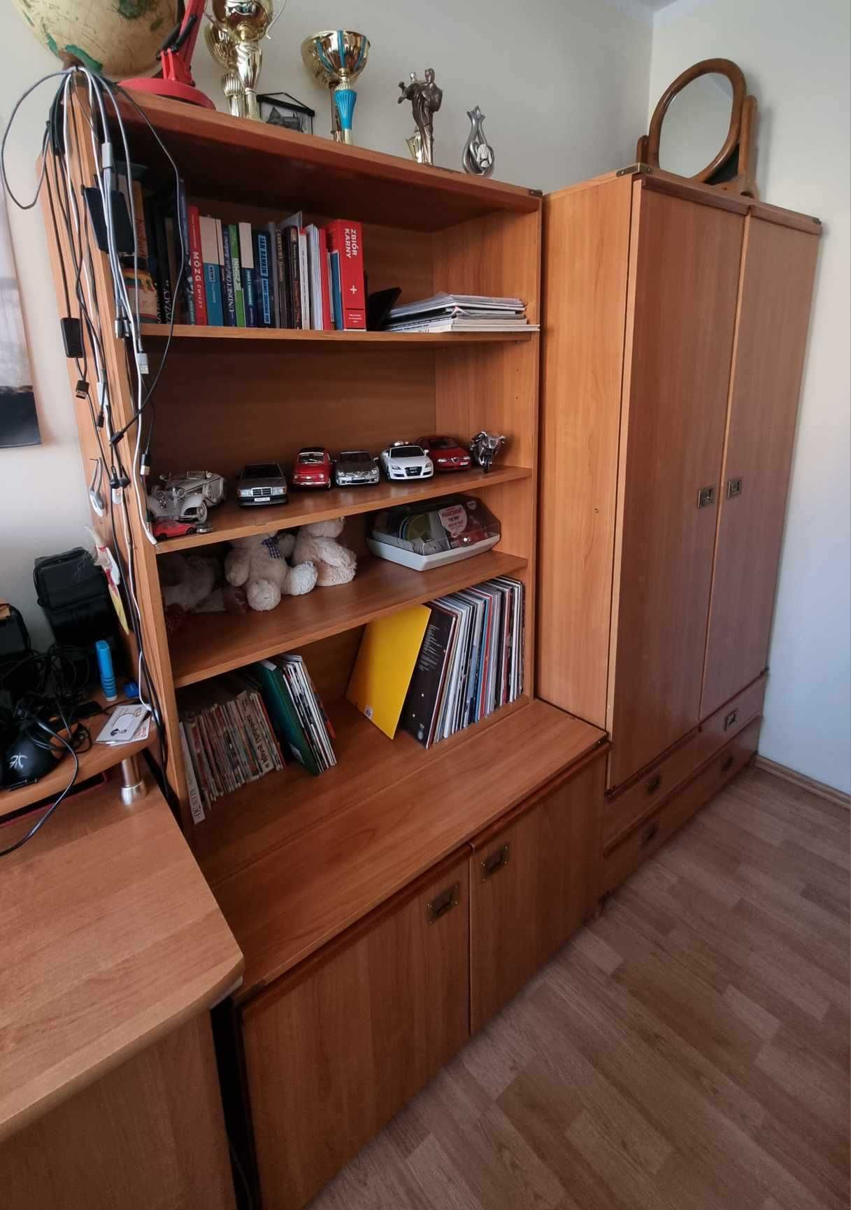Zestaw mebli młodzieżowych firmy VOX