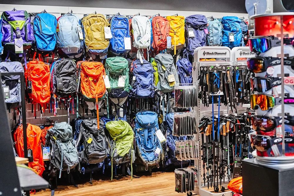 Odstąpię  lokal handlowy w Warszawie