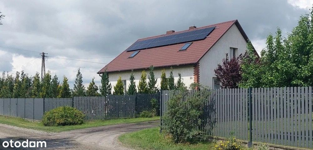 Dom w spokojnej okolicy blisko jeziora
