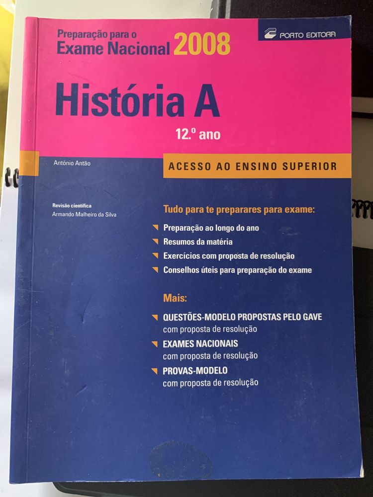 Livro manual de Preparação para o Exame Nacional 12° Ano Porto Editora