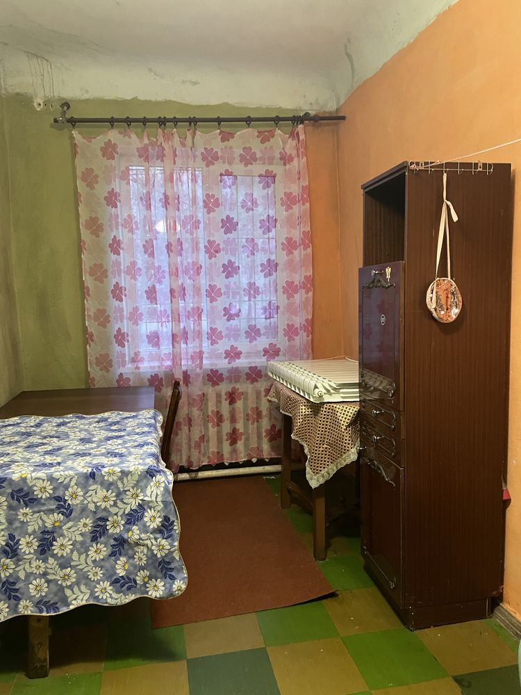 Продам 2комнаты в 3-х кв район Рабочей