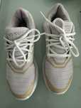 Tenis adidas tam 38,5