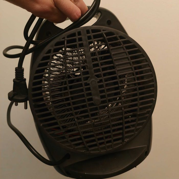 Venda Urgente: Termo ventilador 2000W marca Flama