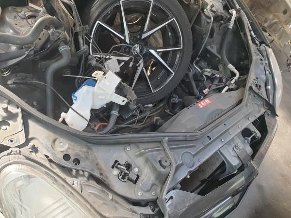 Frente em fibra ou chapa MERCEDES-BENZ CLS (C219)