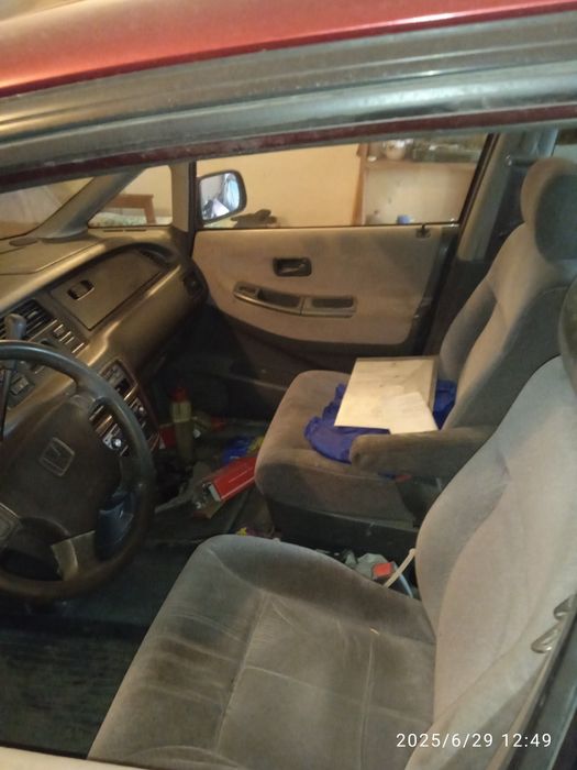 Продається авто хонда шатл 97р