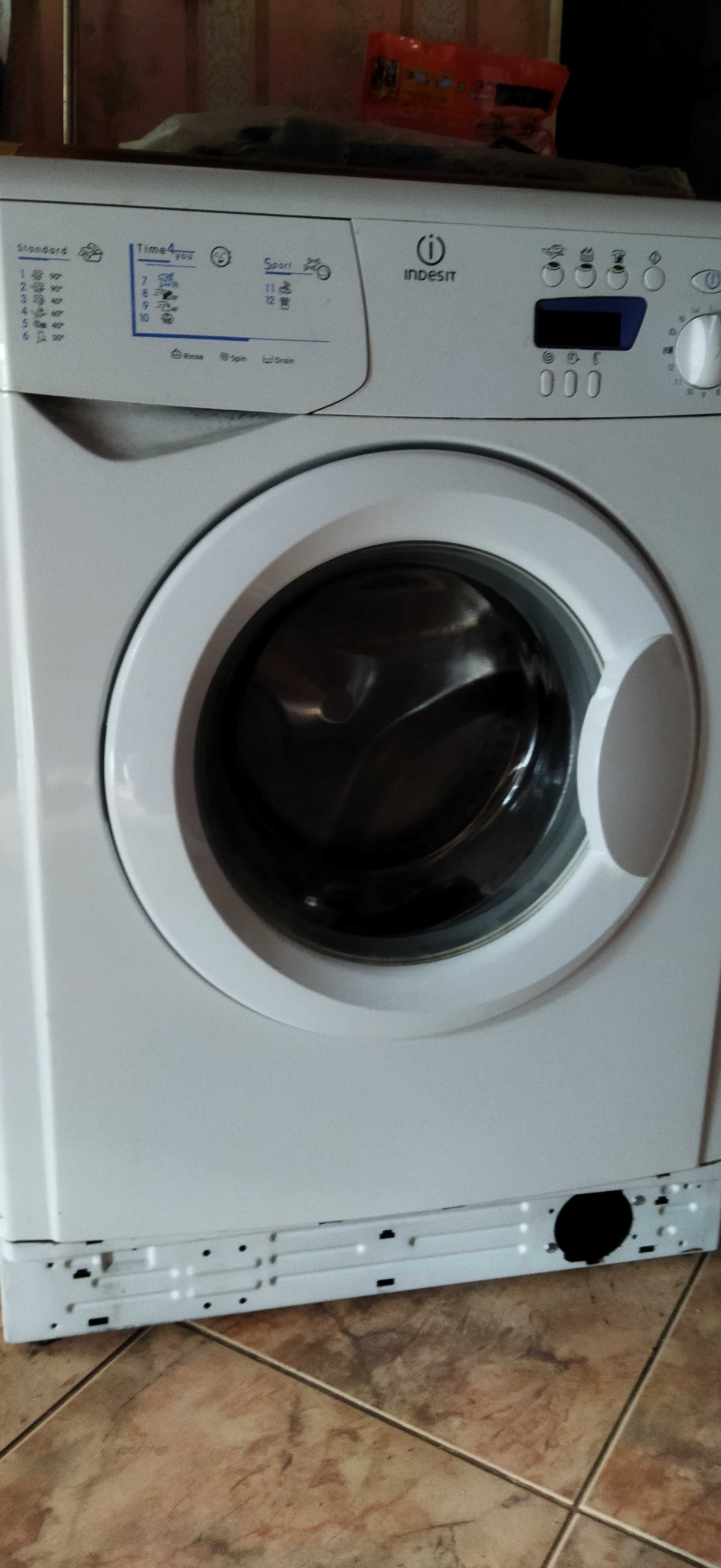 Pralka Indesit mod wise127