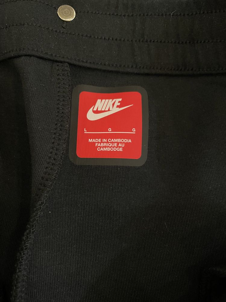 Чоловічі Штани Nike m nk tch flc tailored pant