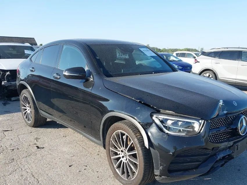 Mercedes-Benz GLC Mercedes-Benz GLC Couple 2022 AMG Line