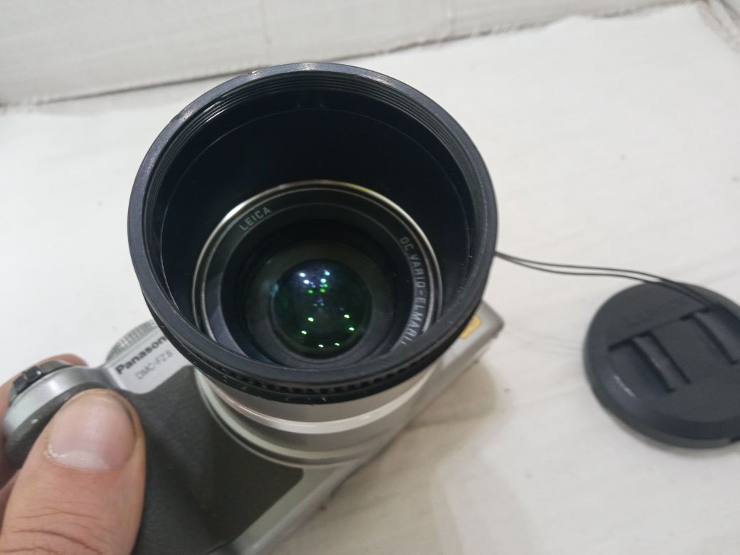 Цифровой фотоаппарат Panasonic DMC-FZ8