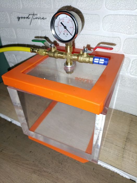 Вакуумна камера ідеальний стан