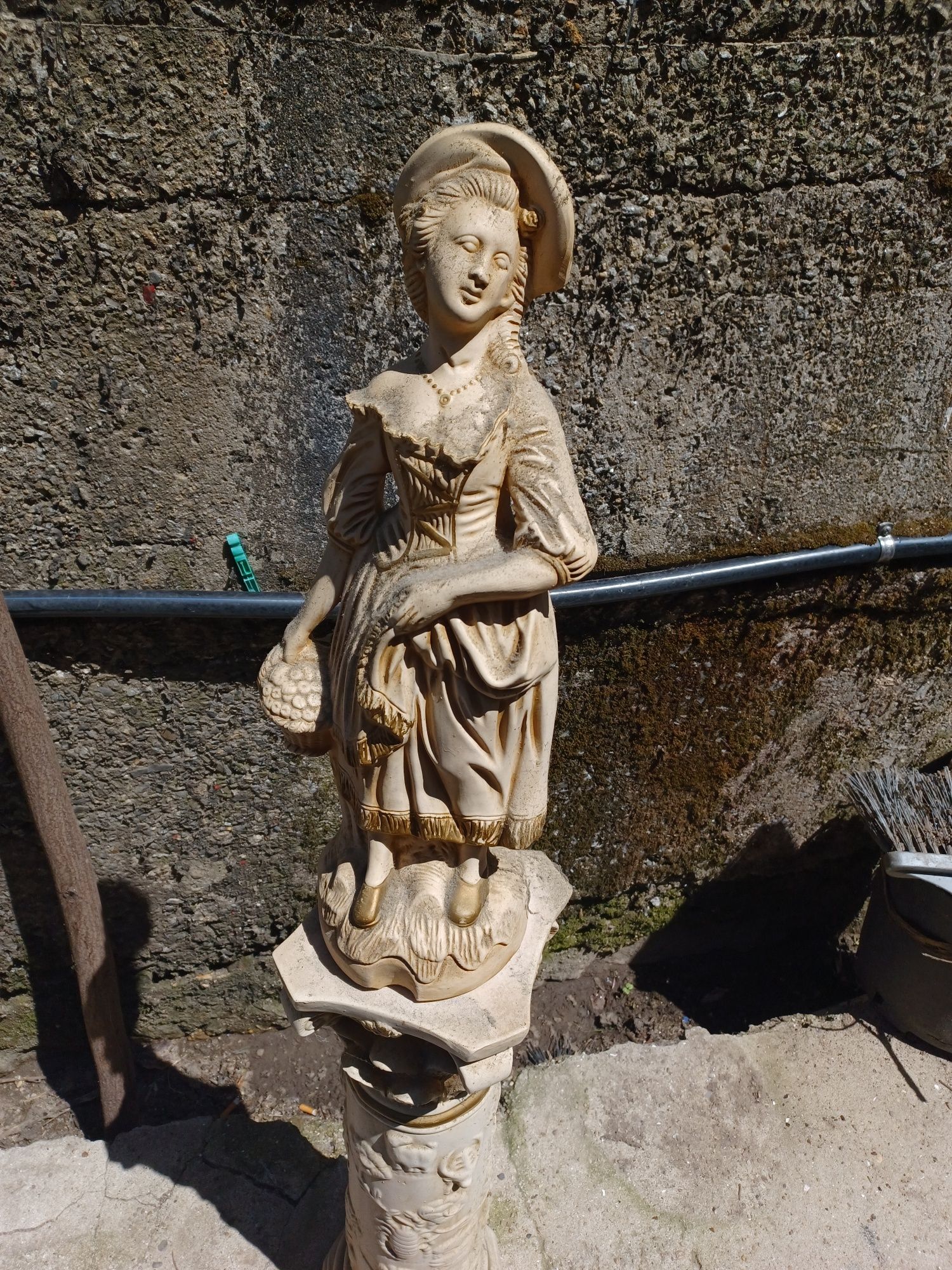 Vendo por 20 euros decoração de canto de casa