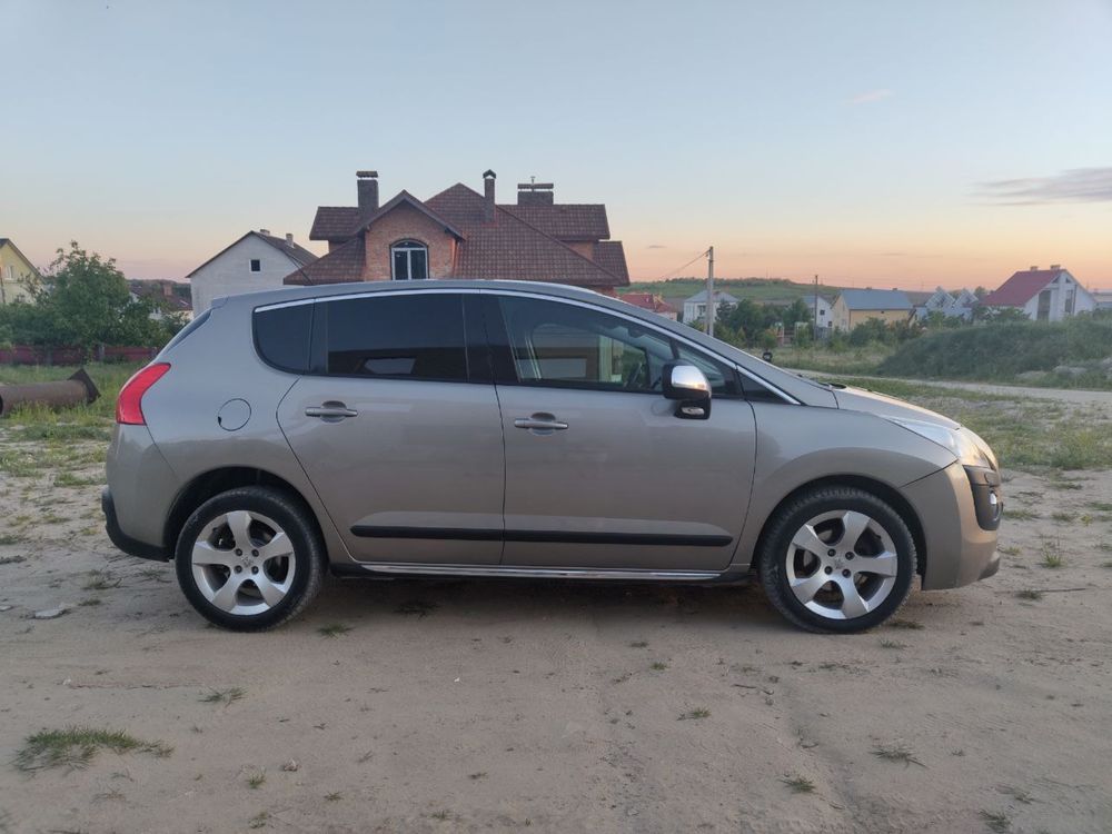 Peugeot 3008 2010р 1.6 дизель