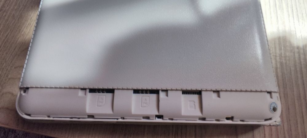 Планшет -телефон + чехол Samsung HD Galaxy N9106 10.1", 3G, 16 ГБ