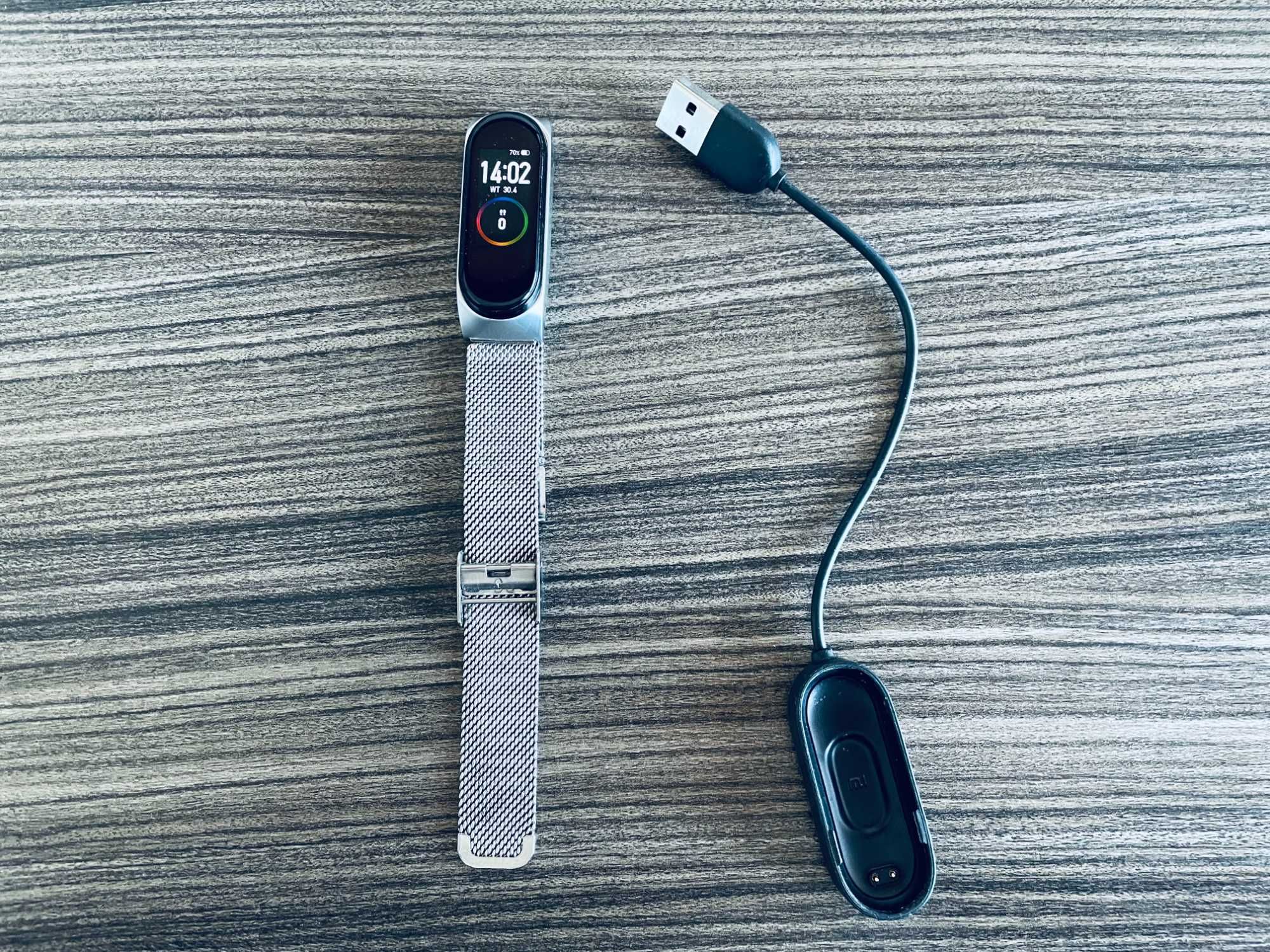 Smartwatch / opaska Xiaomi Mi Smart Band 4 z bransoletką i ładowarką