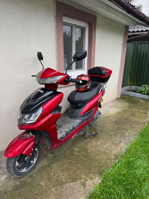 Електро скутер Maxxter 1,5 кВ