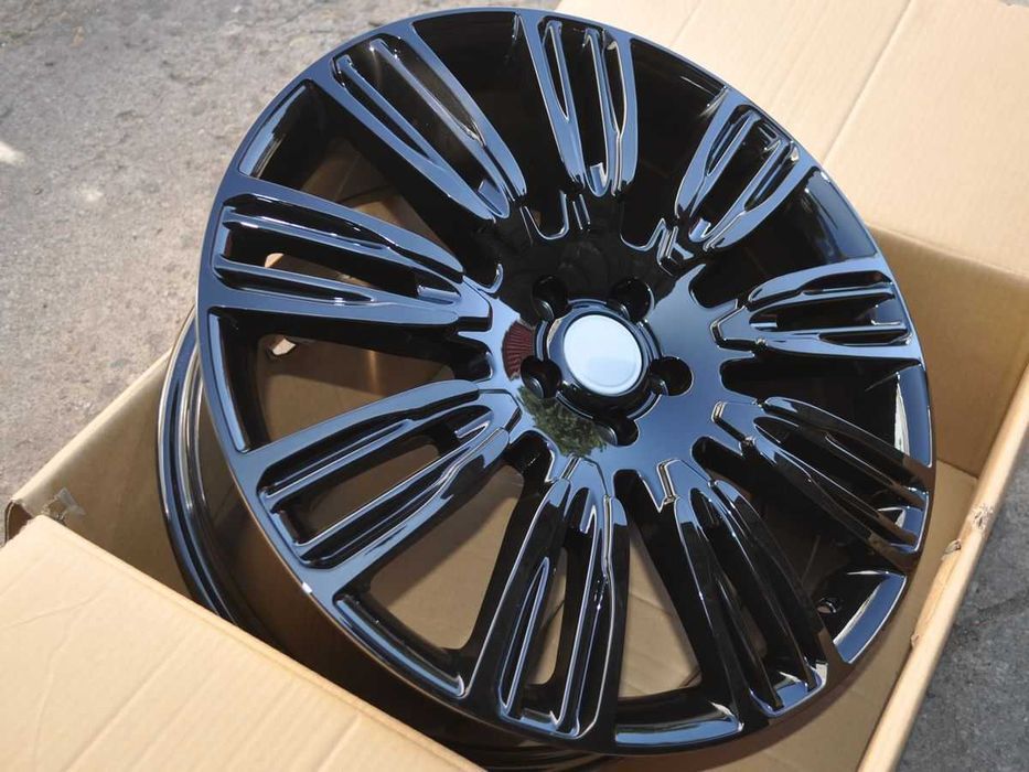 Czarne felgi R20 5x120 Land Rover Discovery Rover Sport