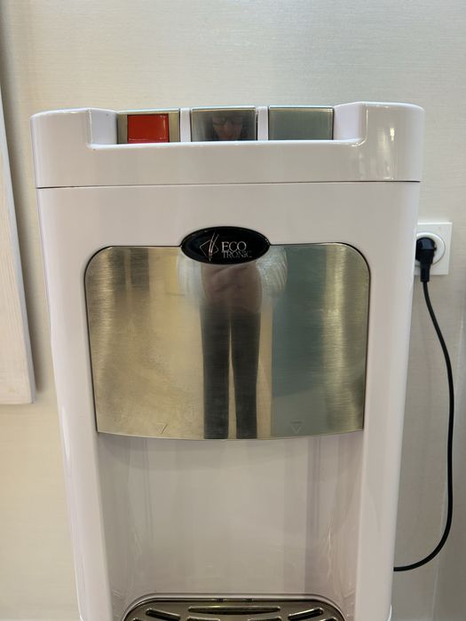 Кулер для води Ecotronic