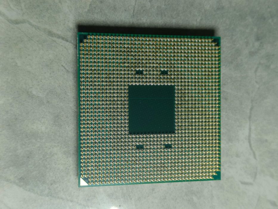 Процесор AMD RYZEN 7 3700X - sAM4 - 8 ядер 16 потоків 4.4GHz - ТОПОВИЙ